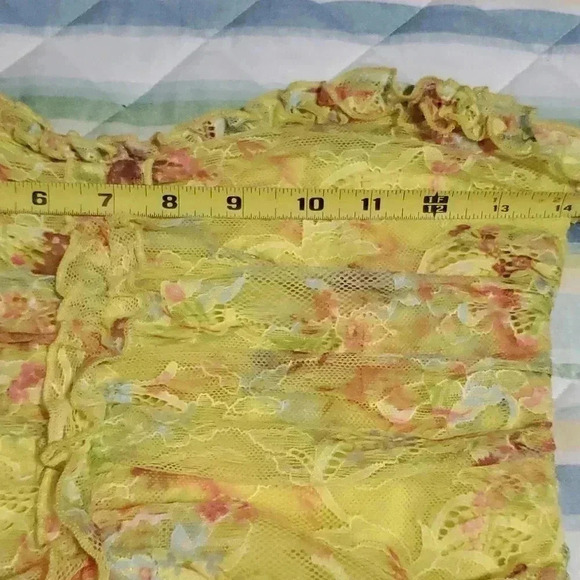 💥F21 yellow scrunched dress - Picture 3 of 9